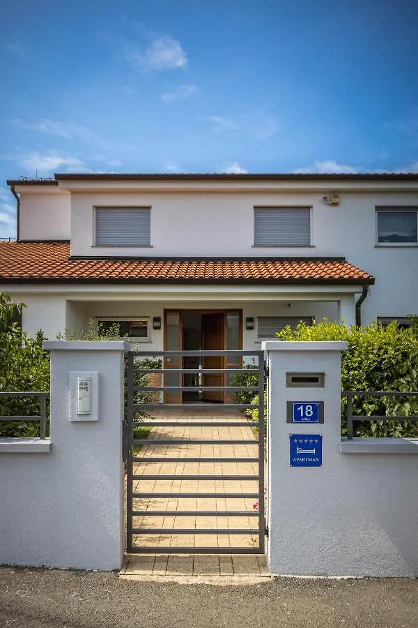 Terra Magica Deluxe Apartment Or Room With Private Parking, Terrace And Sea View Rijeka Croatia