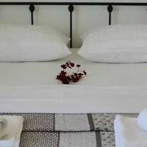 https://apartment-nero.hotelinzadar.com